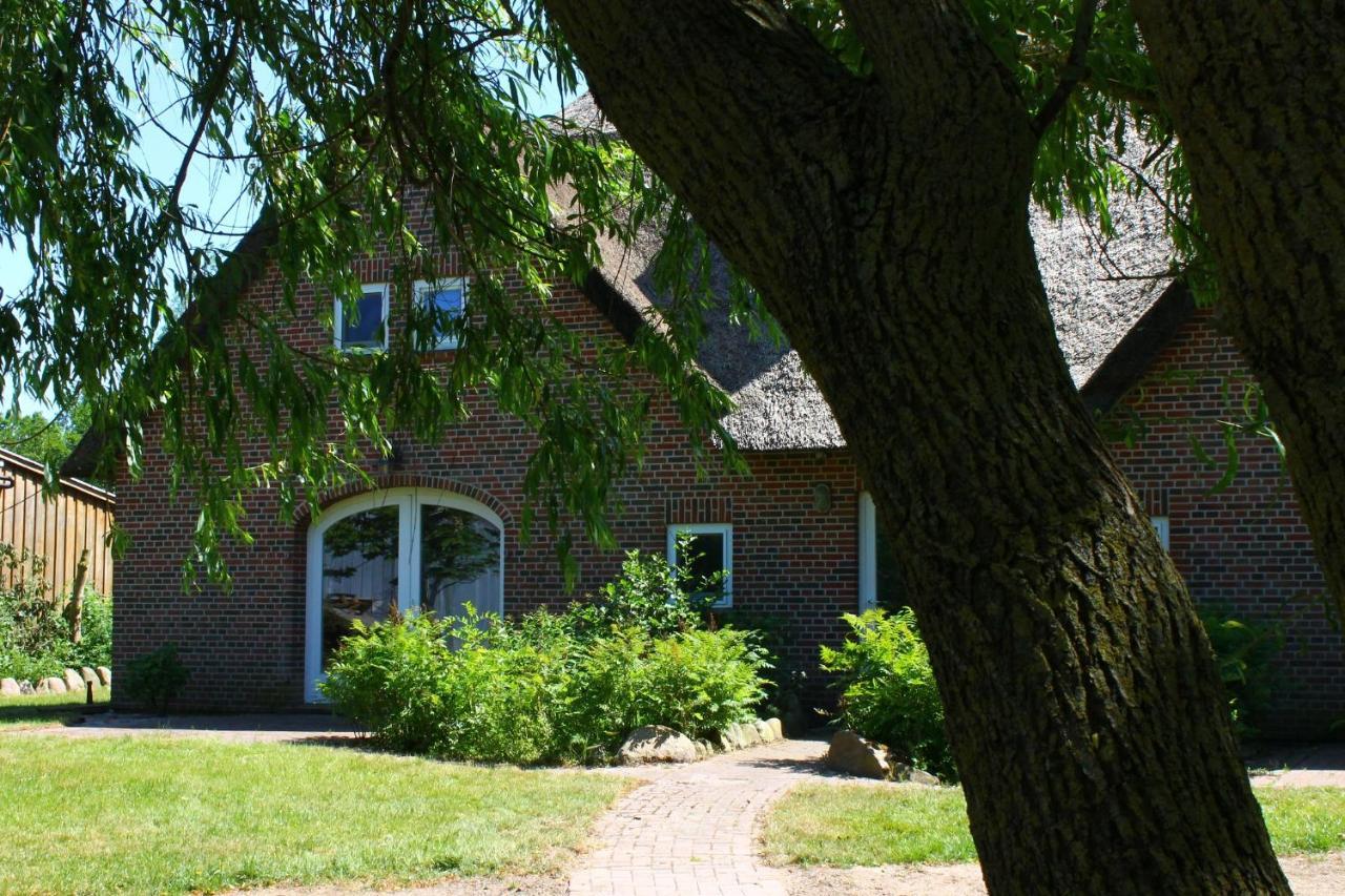 Ferienwohnung 1 Im Boehler Haubarg Sankt Peter-Ording Luaran gambar